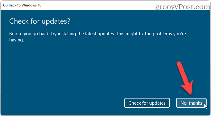 Windows 11'den Windows 10'a geri dönerken güncellemeleri kontrol etmemeyi seçin