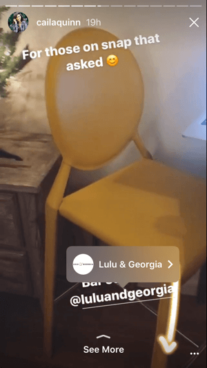 Caila Quinn, Instagram hikayesinde Lulu & Georgia'yı tanıtmak için etkileyici statüsünden yararlanıyor.