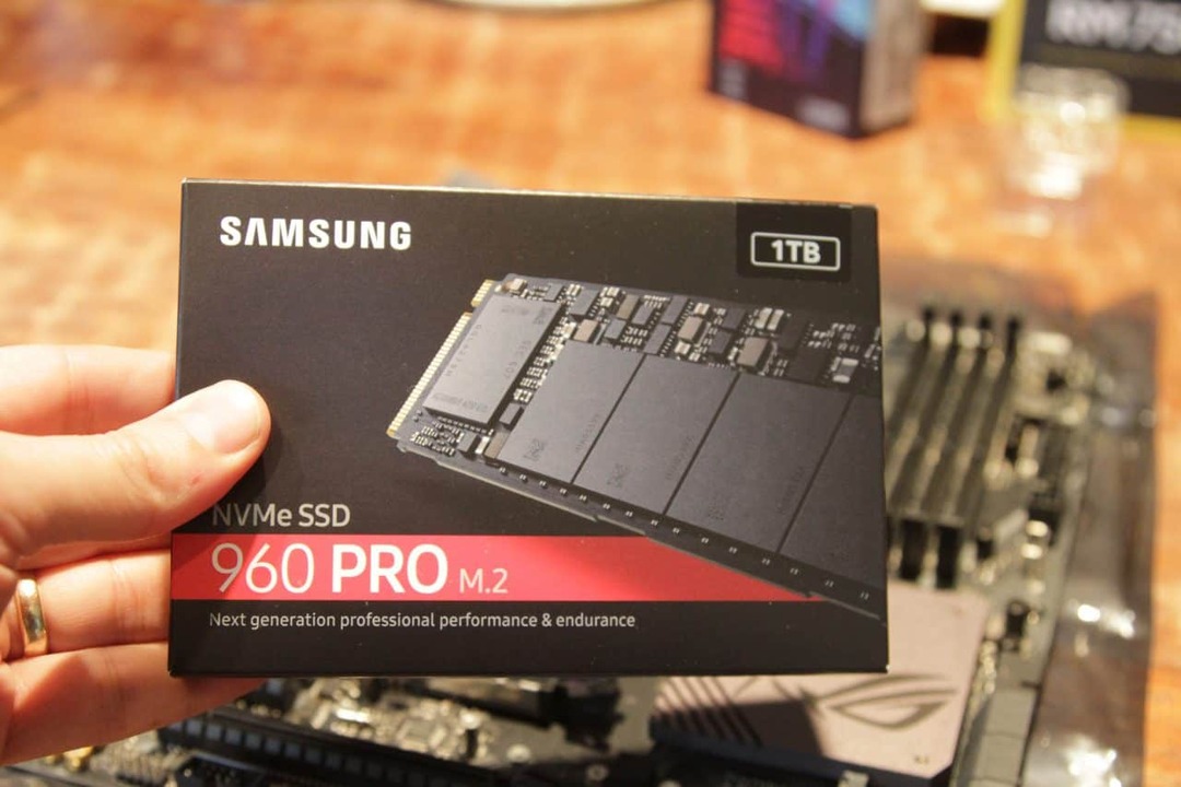 samsung-960-pro-m2-nvme-SSD sabit sürücülü