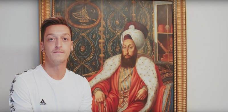 Ünlü futbolcu Mesut Özil'den favori dizi itirafı: Payitaht, Kuruluş Osman...