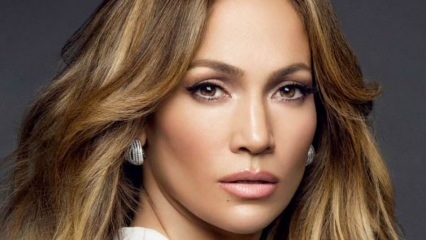 Jennifer Lopez 10 gün boyunca şeker ve karbonhidrat yemeyecek!