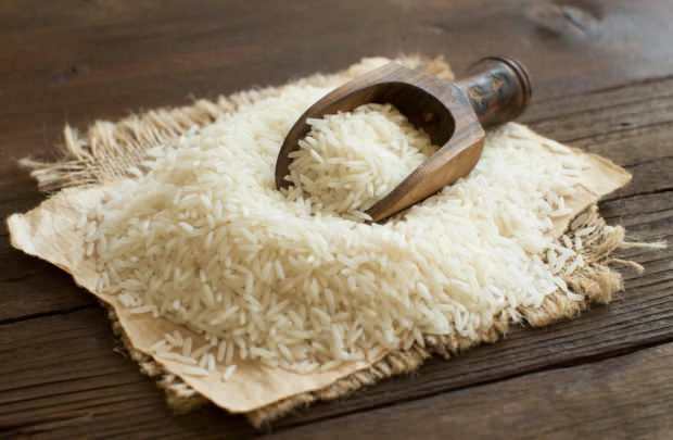 Pirinç suda bekletilmeli mi? Pirinci suda bekletmeden pilav yapılır mı?