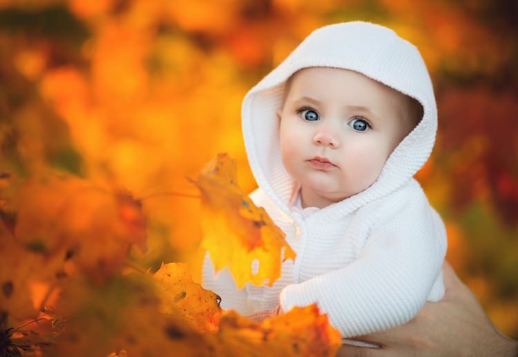 Sonbahar mevsiminde bebekler nasıl giydirilmeli?