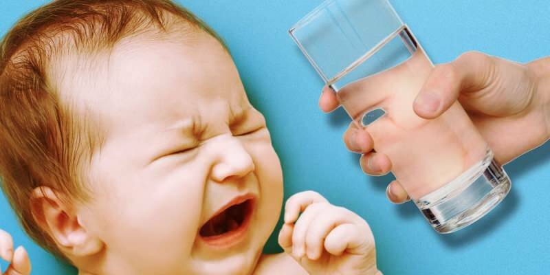 Bebeklerde su tüketimi