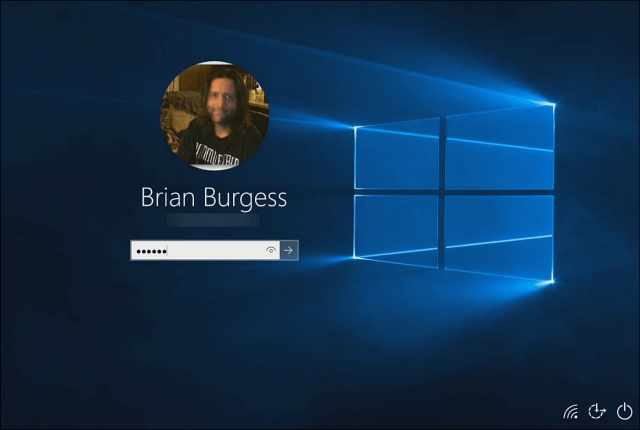 Windows 10 Oturum Açma Ekranından Adınızı, Fotoğrafınızı ve E-postanızı Gizleyin