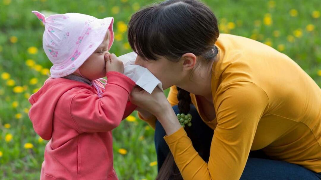 Çocuklarda mevsimsel alerji nedir? Nezle ile karışır mı? Mevsimsel alerjiye ne iyi gelir?