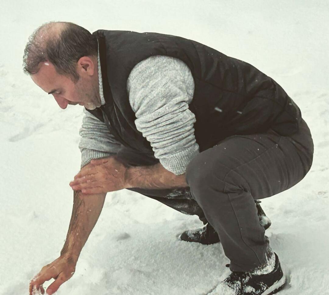 Ömer Karaoğlu kar ile abdest aldı