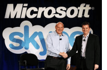 Skype, Microsoft'a 8 Milyar dolara satıldı ve Steve Ballmer kendinden geçmiş görünüyor