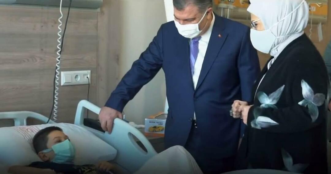 Emine Erdoğan kanserli çocukları ziyaret etti!