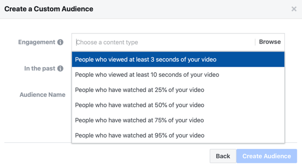 Videonuzun bir bölümünü izleyen kişilerden oluşan bir Facebook reklamı özel kitle oluşturma seçeneği.