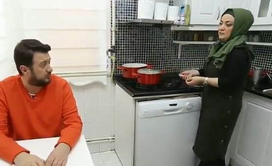 Yemekteyiz yarışmacısı Vasfiye Yılmaz, Onur Büyüktopçu'yu dava etti!