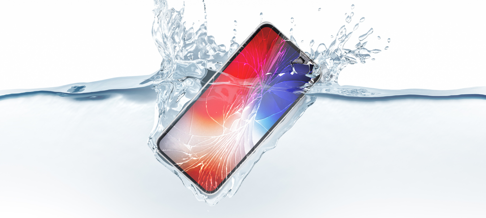IPhone'dan Su Nasıl Çıkarılır?