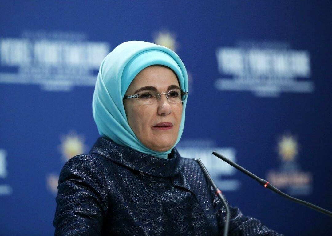 Emine Erdoğan, Senegal Devlet Başkanı’nın eşi ile bir araya geldi!