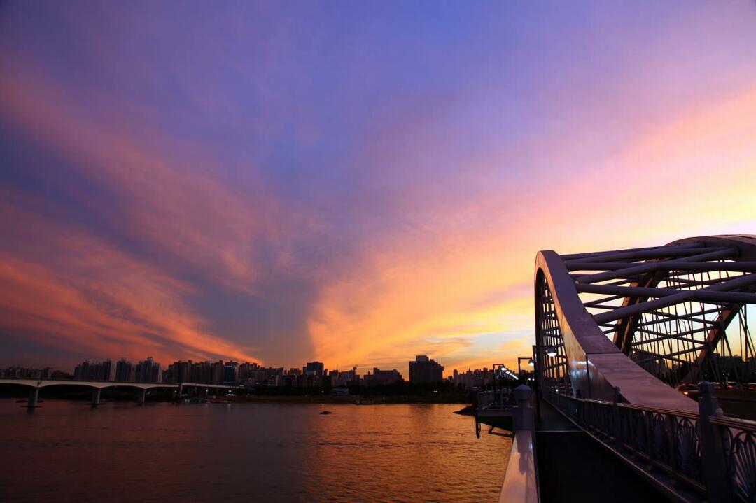Güney Kore Han Nehri