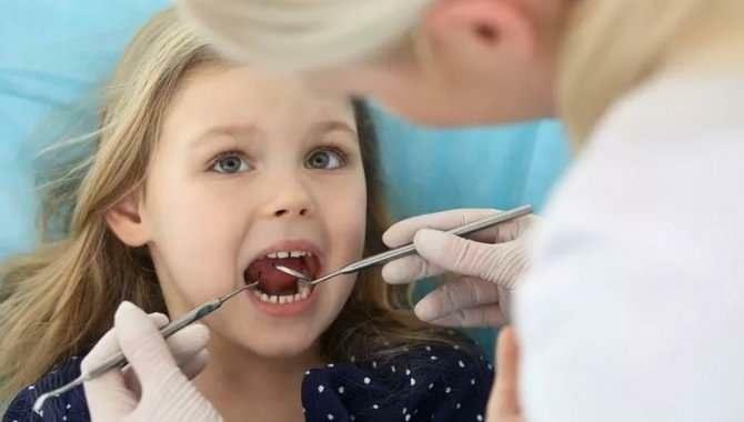 Çocuklarda diş doktoru korkusu nasıl yenilir