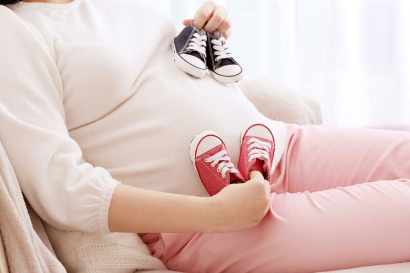 İkiz hamilelik nasıl oluşur? İkiz gebelik belirtileri