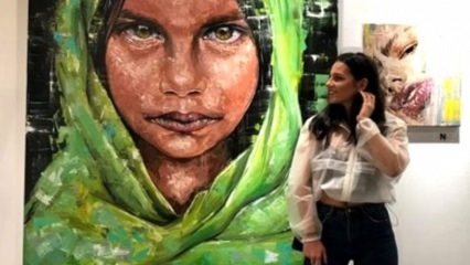 Genç Ressam Sinem Demirci kadın çizimleriyle beğeni topluyor!