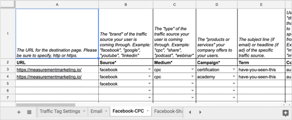 UTM Builder elektronik tablosunun Facebook-CPC sekmesini açın.