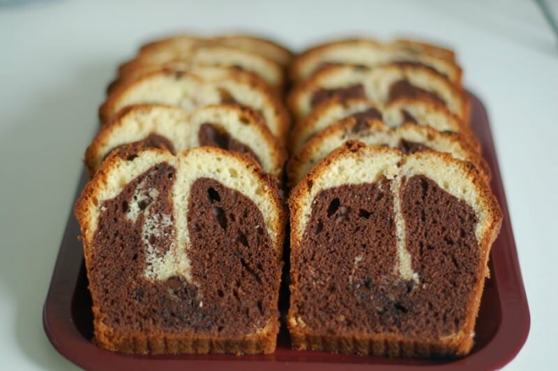 Dünyanın en kolay keki mermer kek nasıl yapılır? Enfes mermer kek tarifi