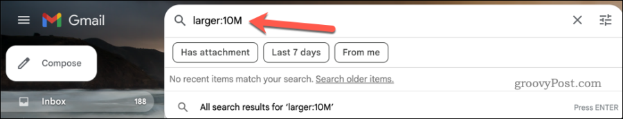 Daha büyük bir çalıştırma: Gmail arama çubuğunda arama yapın