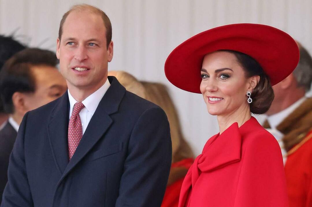 Kate Middleton'dan ezber bozan şıklık! 1930'dan beri kilit altında tutuluyordu ilk kez o taktı