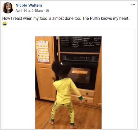 Nicole Walters, küçük kızının fırının önünde pijamalarıyla yemeklerini bitirmesini beklerken dans ettiği bir Facebook videosu yayınladı.