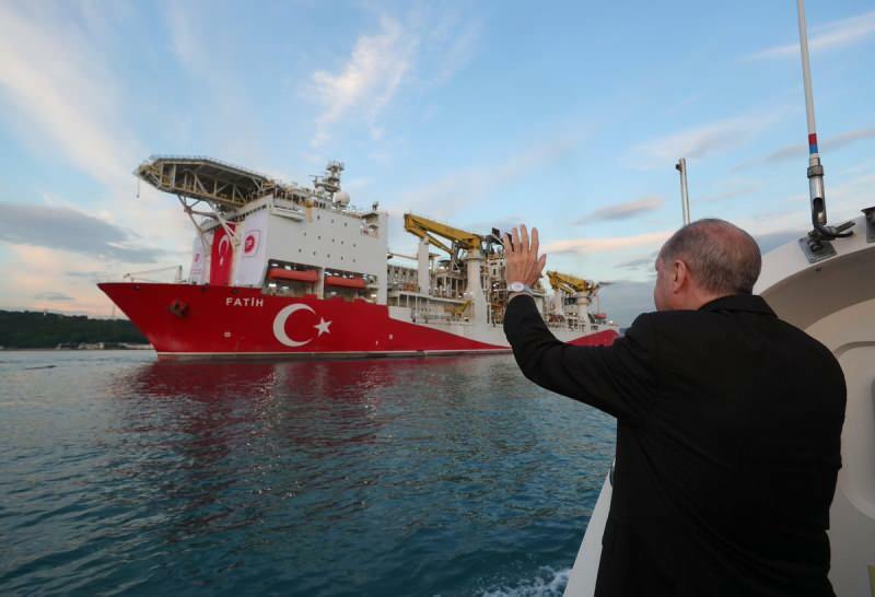 karadenizde doğal gaz rezervini bulan fatih gemisi 