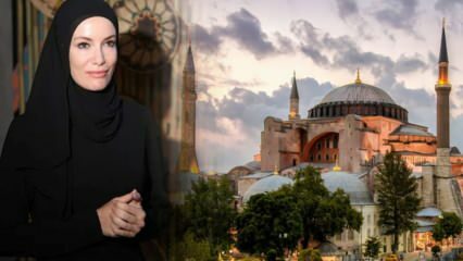 Gamze Zeynep Özçelik'ten Ayasofya Camii paylaşımı!