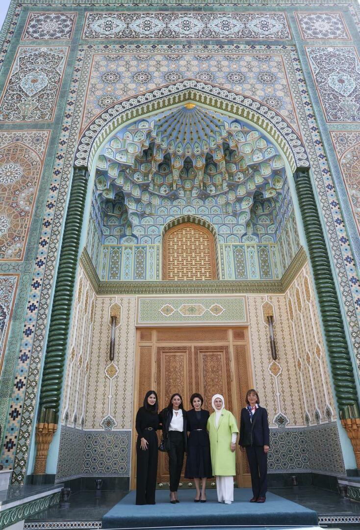 Emine Erdoğan Özbekistan ziyaretinden paylaşım yaptı