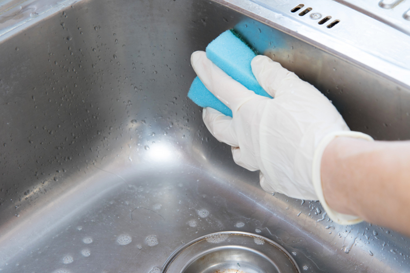 Mutfak lavabosu nasıl temizlenir? Mutfak lavabosunu pırıl pırıl yapan kesin çözüm
