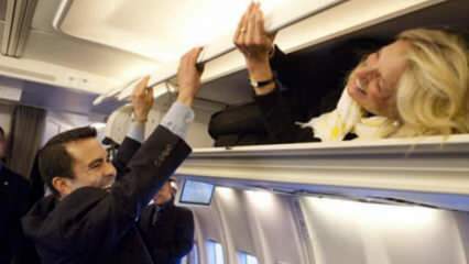Jill Biden'dan uçaktaki gazetecilere 1 Nisan şakası!