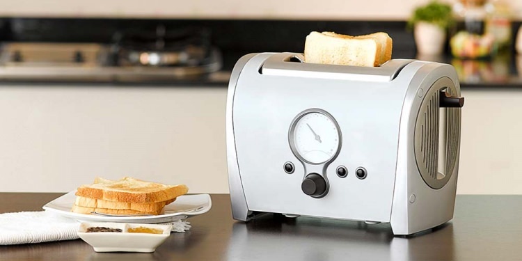 Ekmek kızartma makinesi nasıl temizlenir?