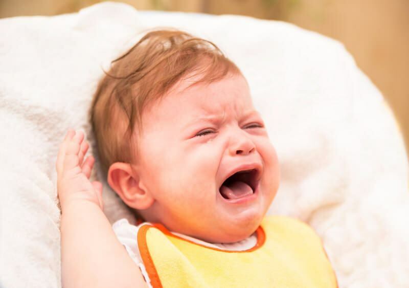 sarsılmış bebek sendromu nedir? Sarsılmış bebek sendromu belirtileri