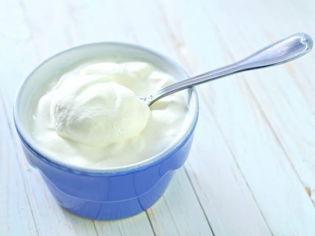 Gün boyu sadece yoğurt yiyerek nasıl zayıflanır? İşte yoğurt diyeti...