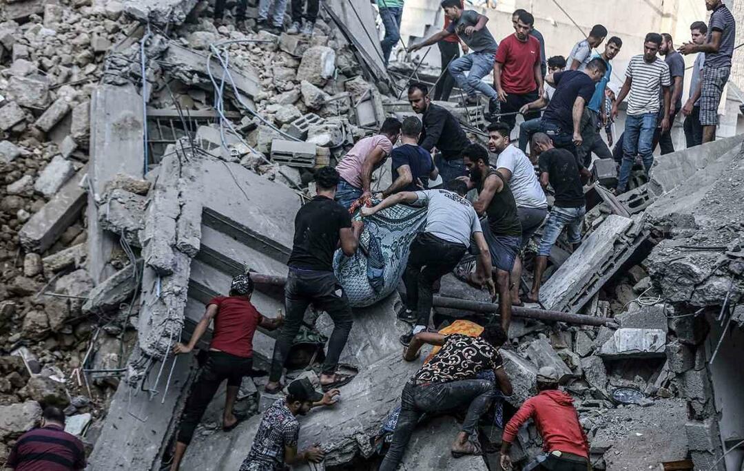 Fettah Can'dan İsrail'in Gazze'ye yönelik saldırılarına tepkisiz kalmadı!