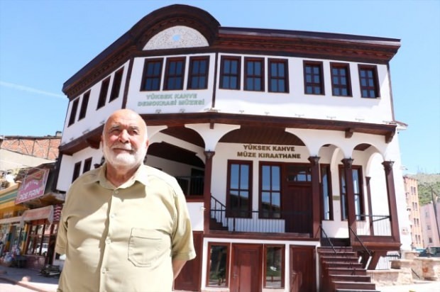 Tokat'ın asırlık kahvehanesi 'Demokrasi Müzesi'ne çevrildi