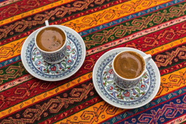 Türk kahvesinin tadındaki sertlik nasıl alınır?