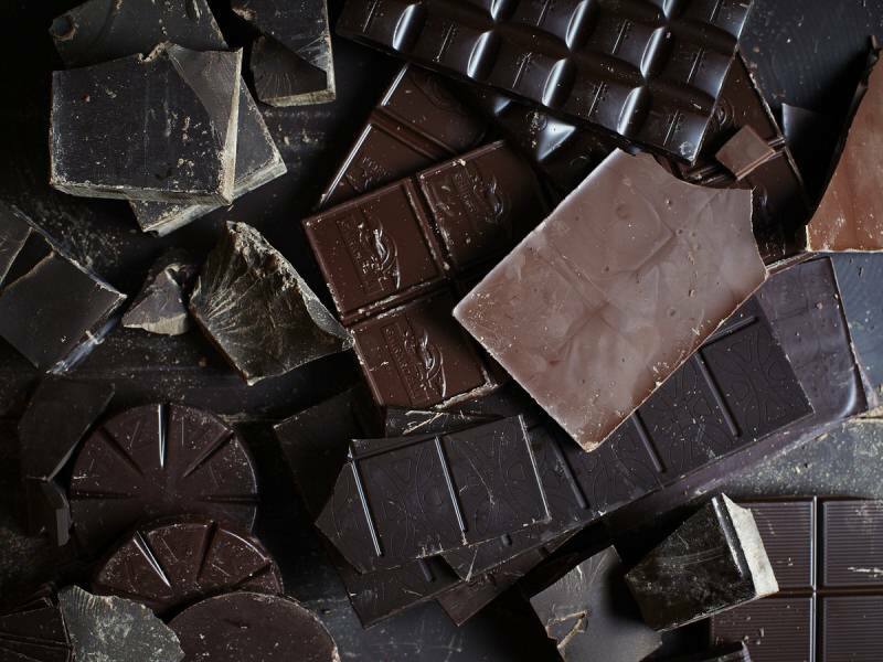 Endorfin hormonunu artıran: Bitter çikolatanın faydaları nelerdir? Bitter çikolata tüketimi...