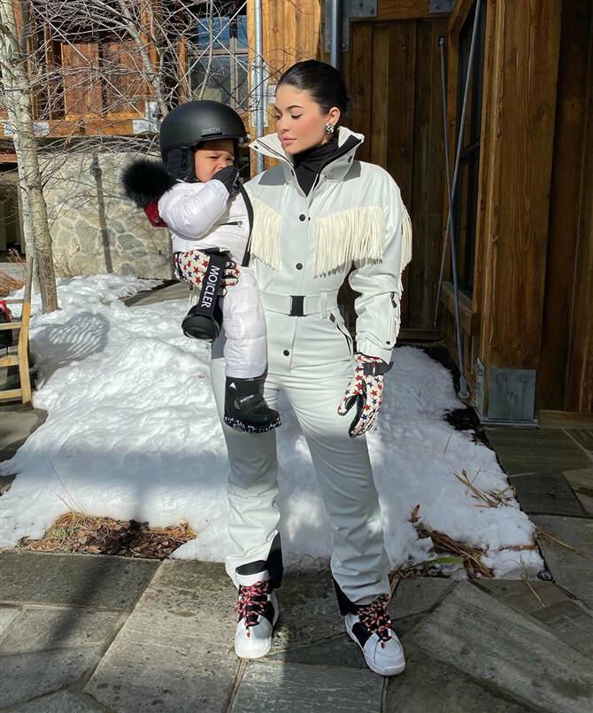  Kylie Jenner'ın kış stili
