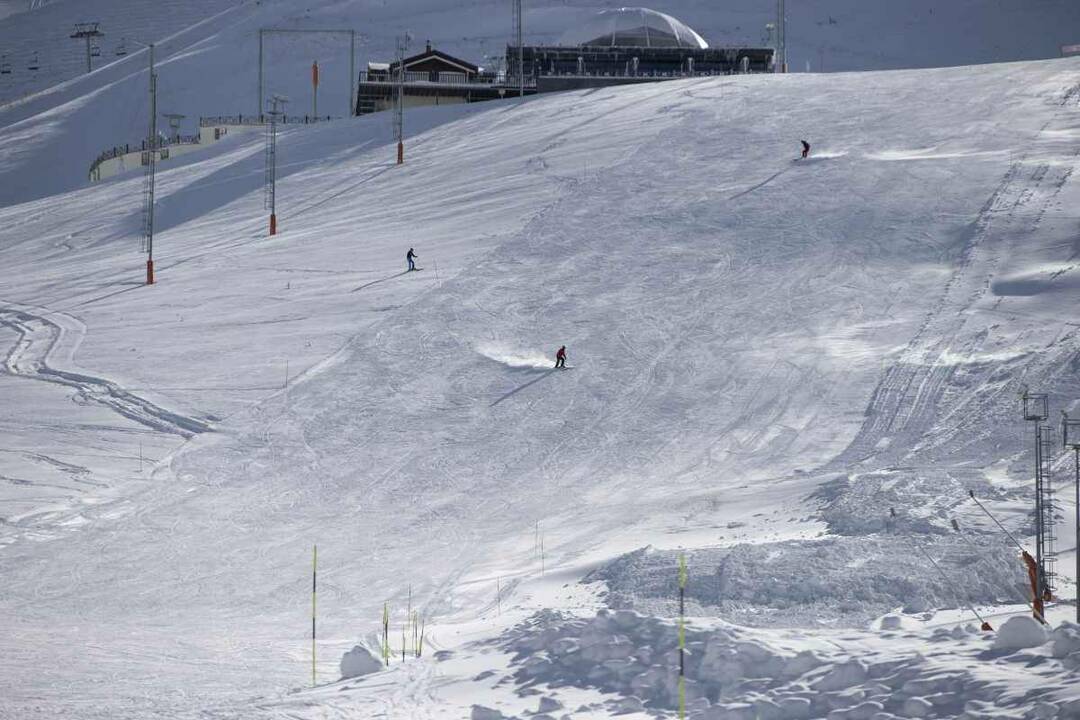 Palandöken'de kayak heyecanı: İlk günden doldu