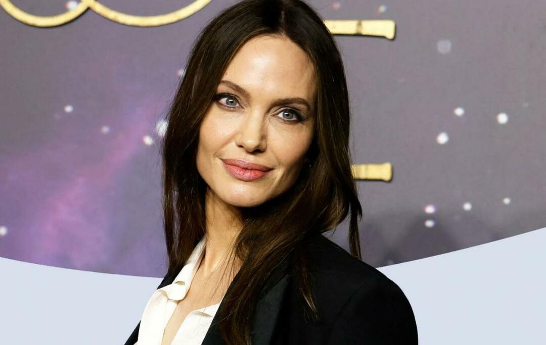 Angelina Jolie Amerika'dan gitmek istiyor! Tek hayali o ülkeye gitmek...