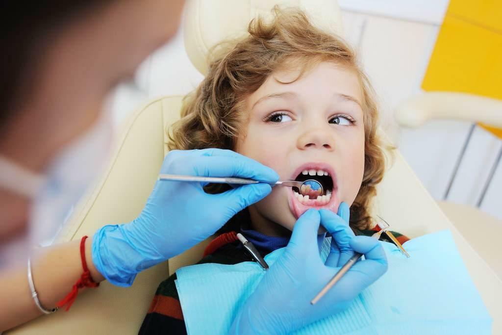 Ara tatilde çocuğunuzun diş bakımını yaptırmayı unutmayın