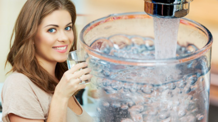 Çok su içmek kilo verdirir mi? Gece su içmek zararlı mı?
