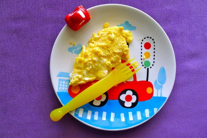Bebekler için omlet tarifi! Bebeklere omlet nasıl yapılır?