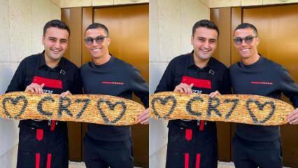  CZN Burak Dubai'daki mekanında Dünyaca ünlü futbolcu Ronaldo'yu ağırladı! CZN Burak kimdir?