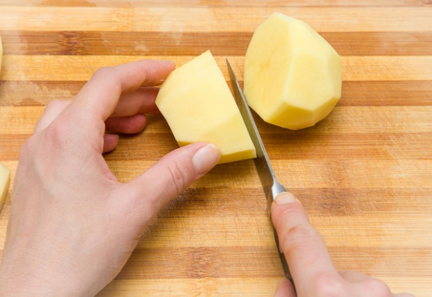 Patatesin cilde faydaları nelerdir? Patates yüze sürülür mü? Cilt bakımında patatesin kullanımı