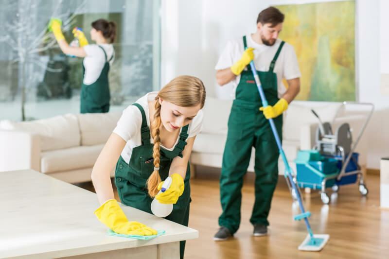 En pratik ofis temizliği nasıl yapılır ve nasıl dezenfekte edilir?