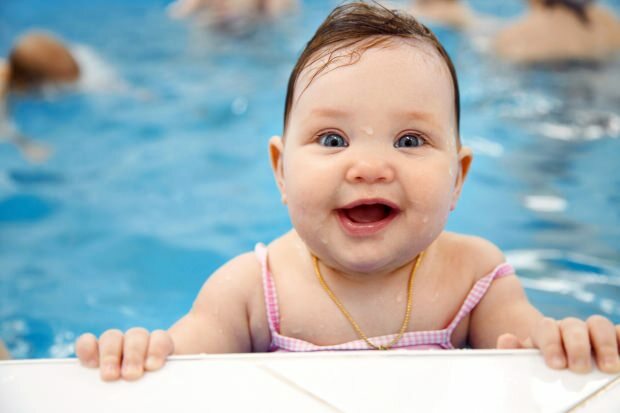 Bebekler havuza ya da denize girebilir mi?