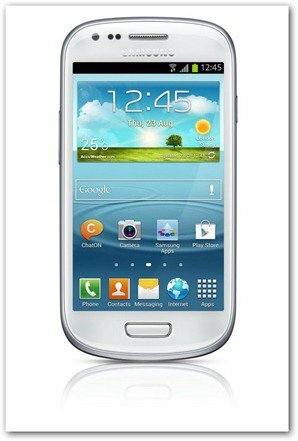 Samsung Galaxy S III Mini'yi Piyasaya Sürüyor